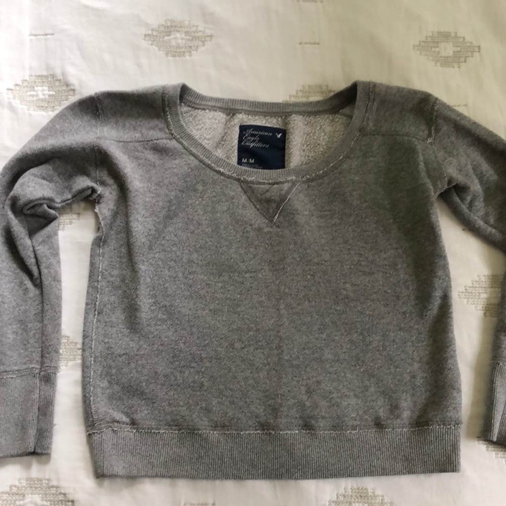 American eagle perfect layering sweatshirt